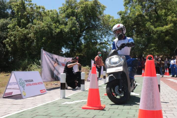 Bahasa Gen Z untuk Edukasi Safety Riding